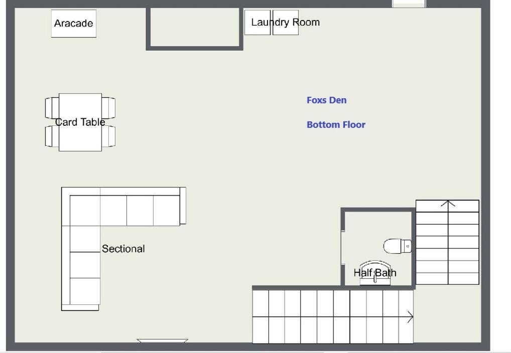 Fox's Den, Hot Tub, 1089 Of Free Attraction Tickets For Each Paid Day, Dollywood And Holiday home *