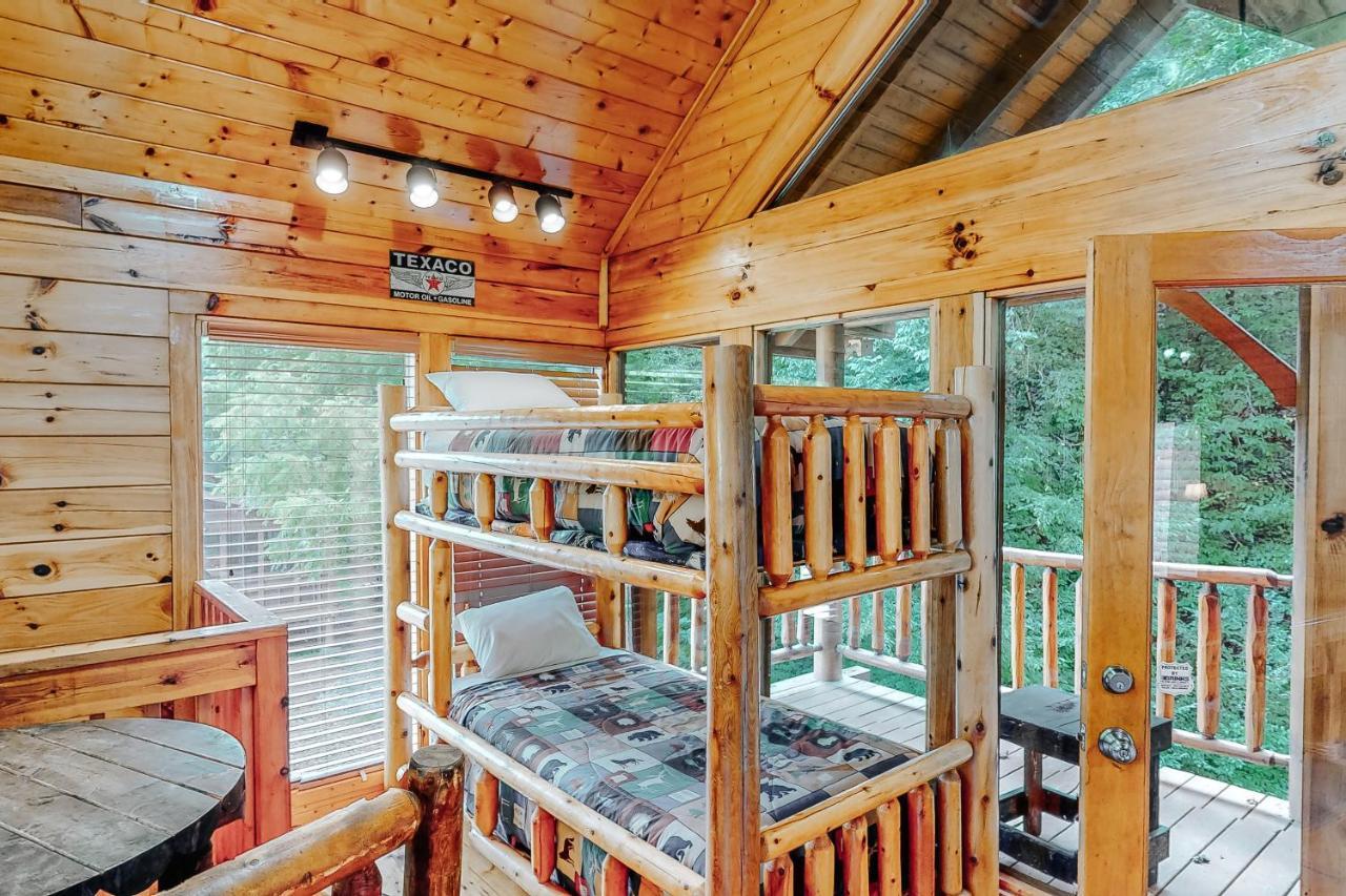 Creekside Dreams Pigeon Forge