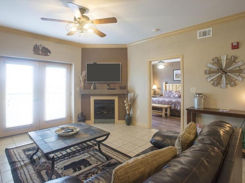 Apartment Mvc - Unit 1502 - Mountain Memories
