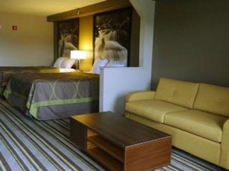 Super 8 By Wyndham Pigeon Forge-emert St 3*