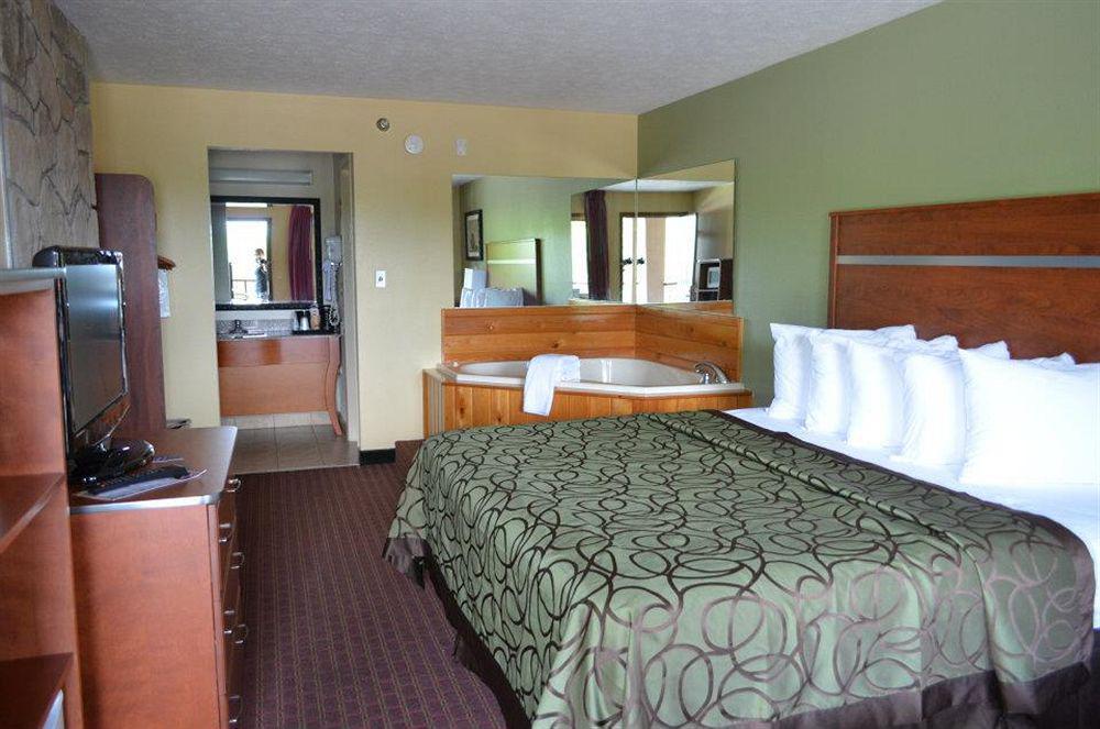 Baymont By Wyndham Near Island Drive Hotel Pigeon Forge