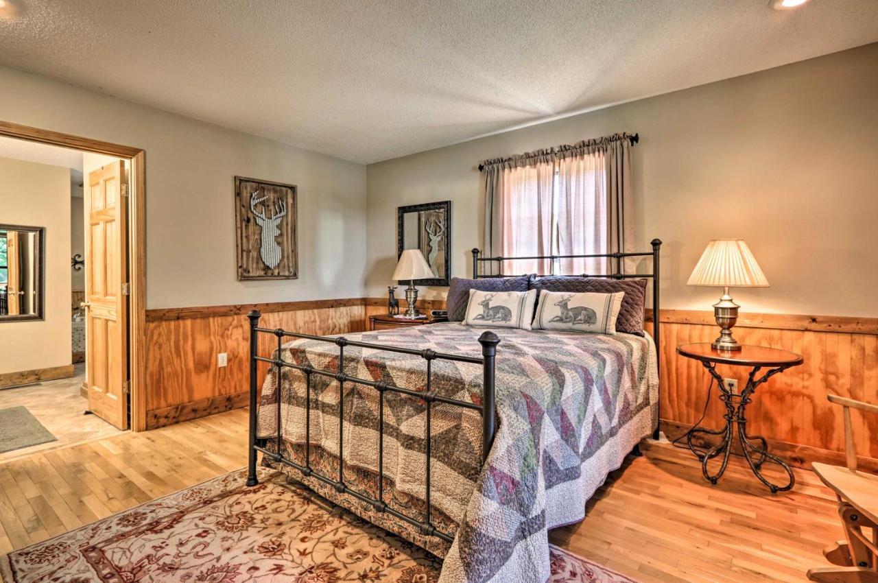 Log Cabin With Deck And Hot Tub 5 Mi To Dollywood! *
