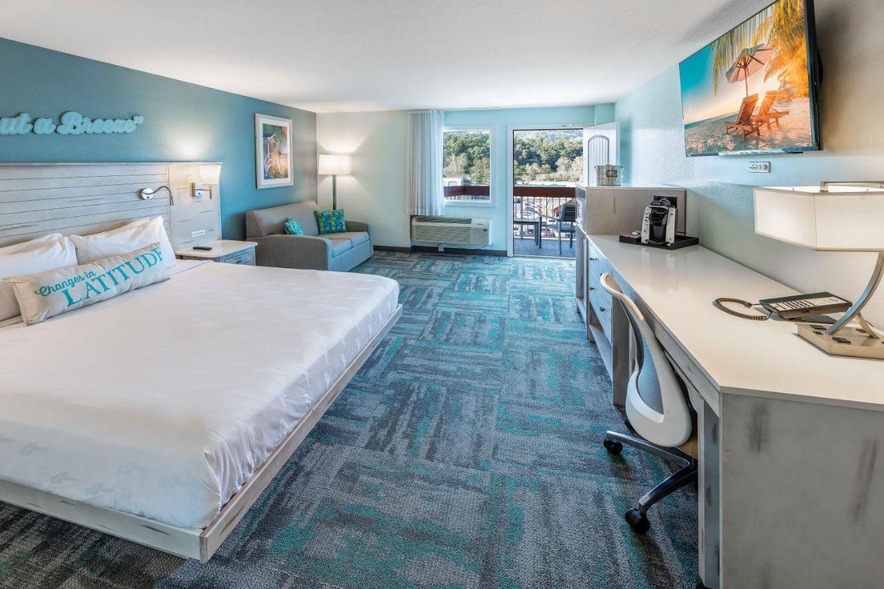 Margaritaville Island Hotel 3*