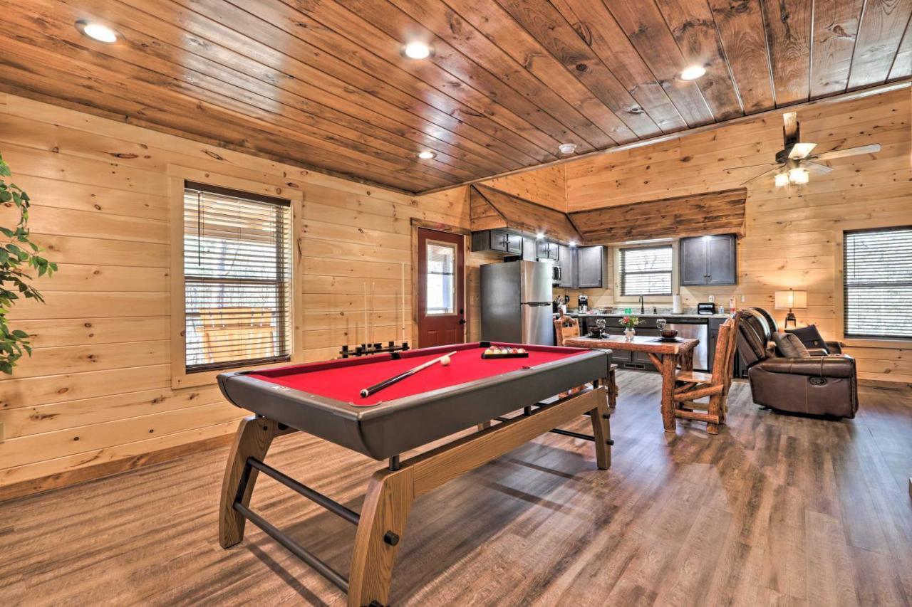 Holiday home With Hot Tub 1 Mi To Parkway *