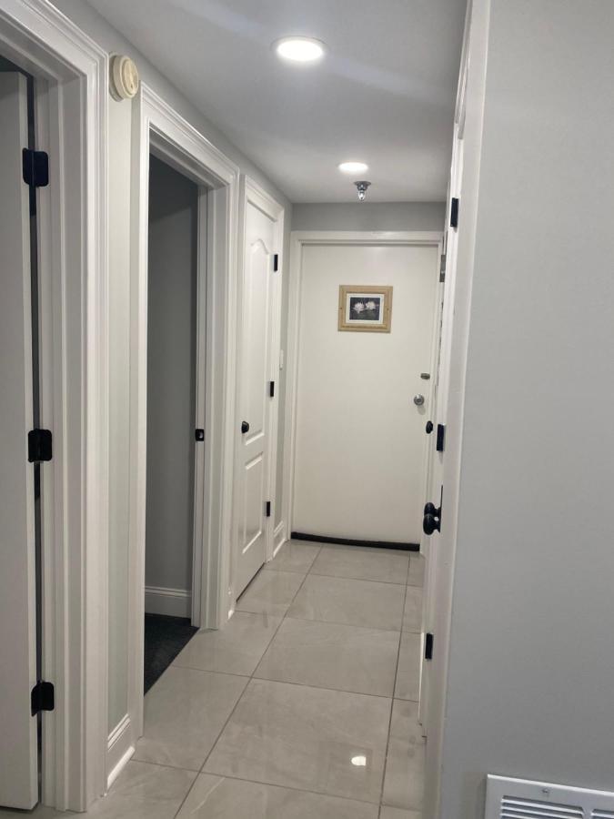 River Place #111 3bd *