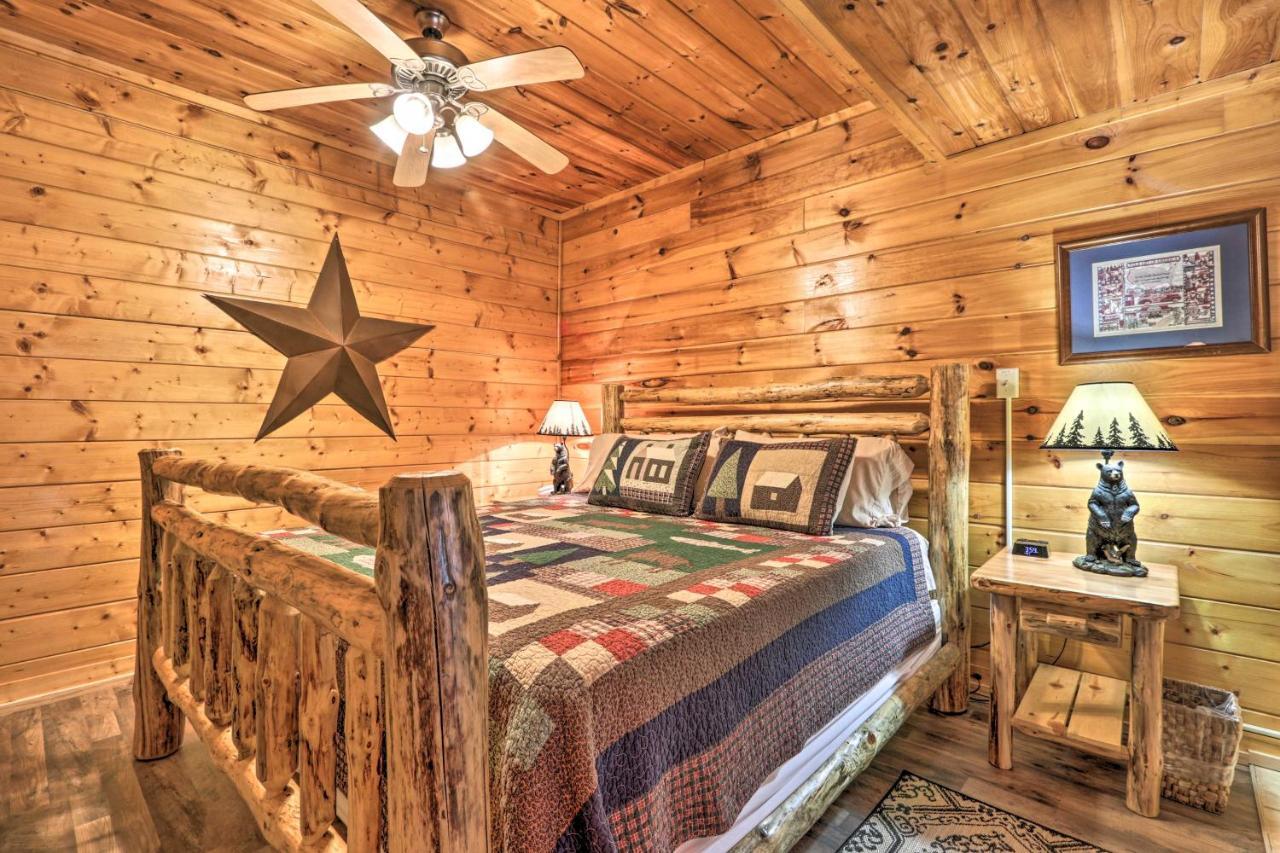 Smoky Mountain With Game And Hot Tub! Holiday home