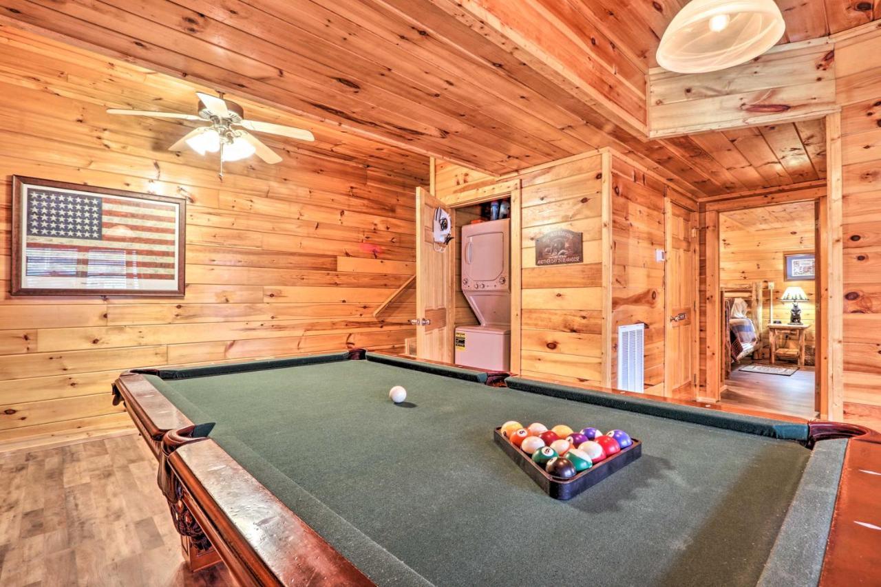 Smoky Mountain With Game And Hot Tub! * Pigeon Forge
