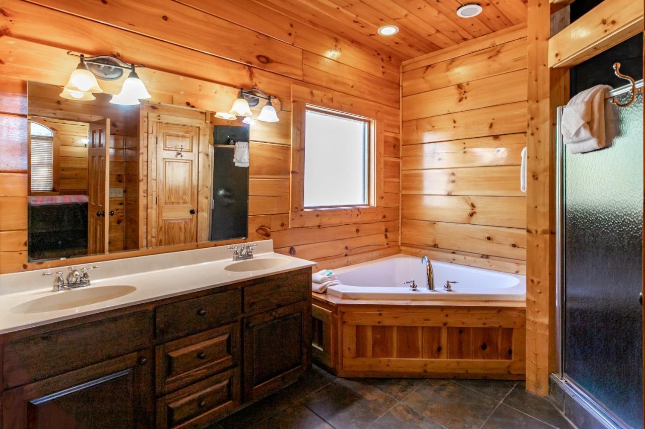 Smokystays 6 Bedroom Pigeon Forge