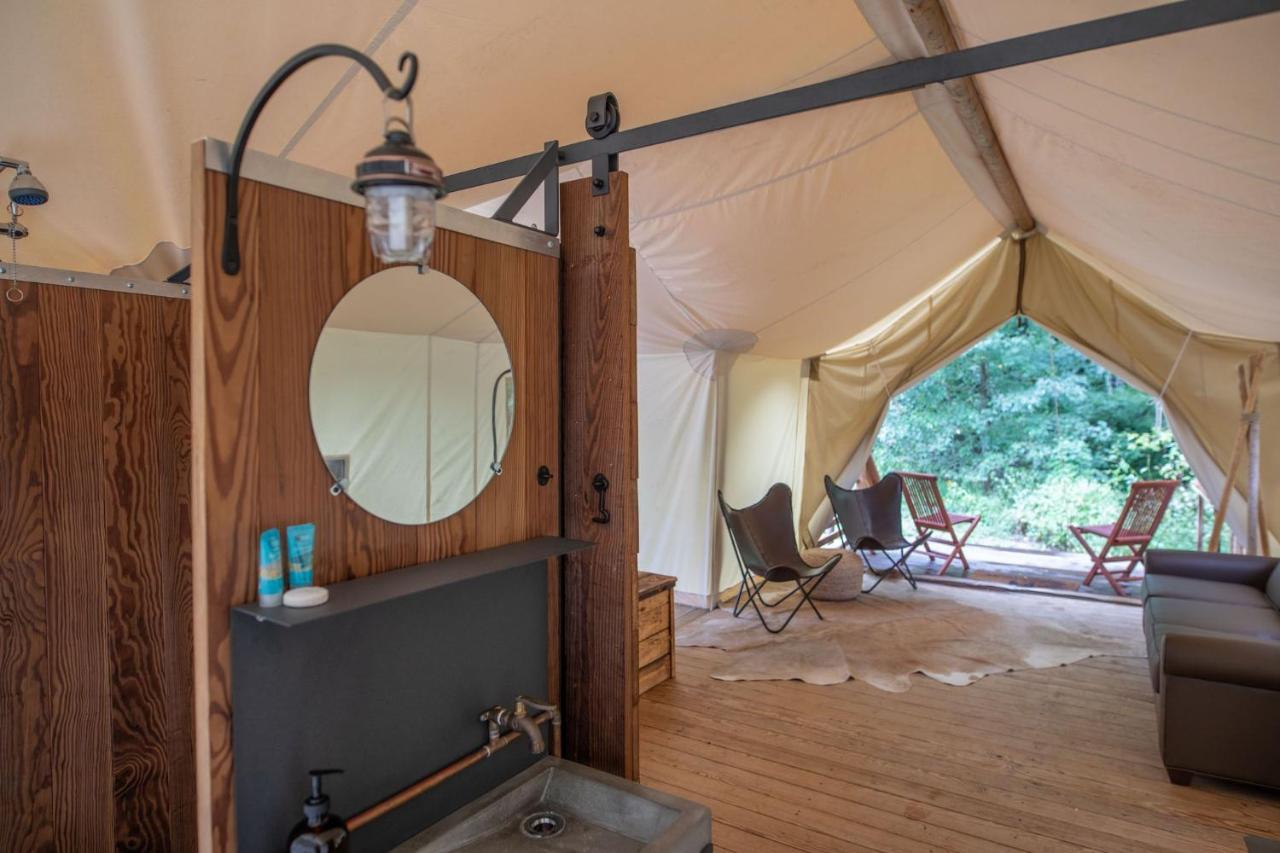 Luxury tent Under Canvas Great Smoky Mountains Pigeon Forge