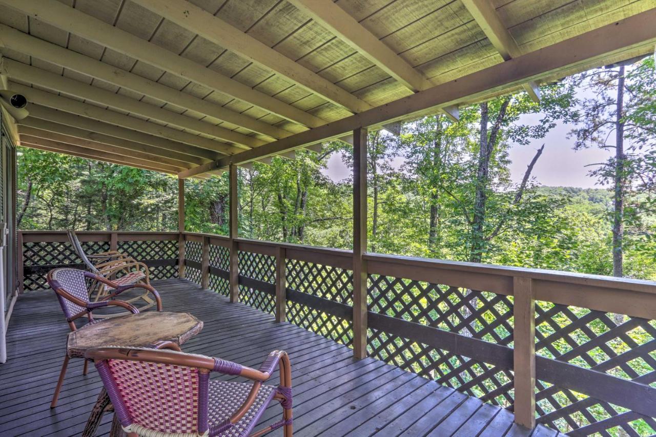Holiday home Peaceful Pigeon Forge Cabin With Fire Pit! *