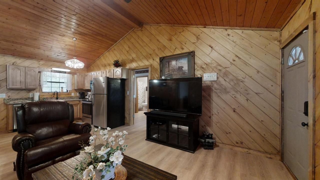 Little Mountain Hideaway