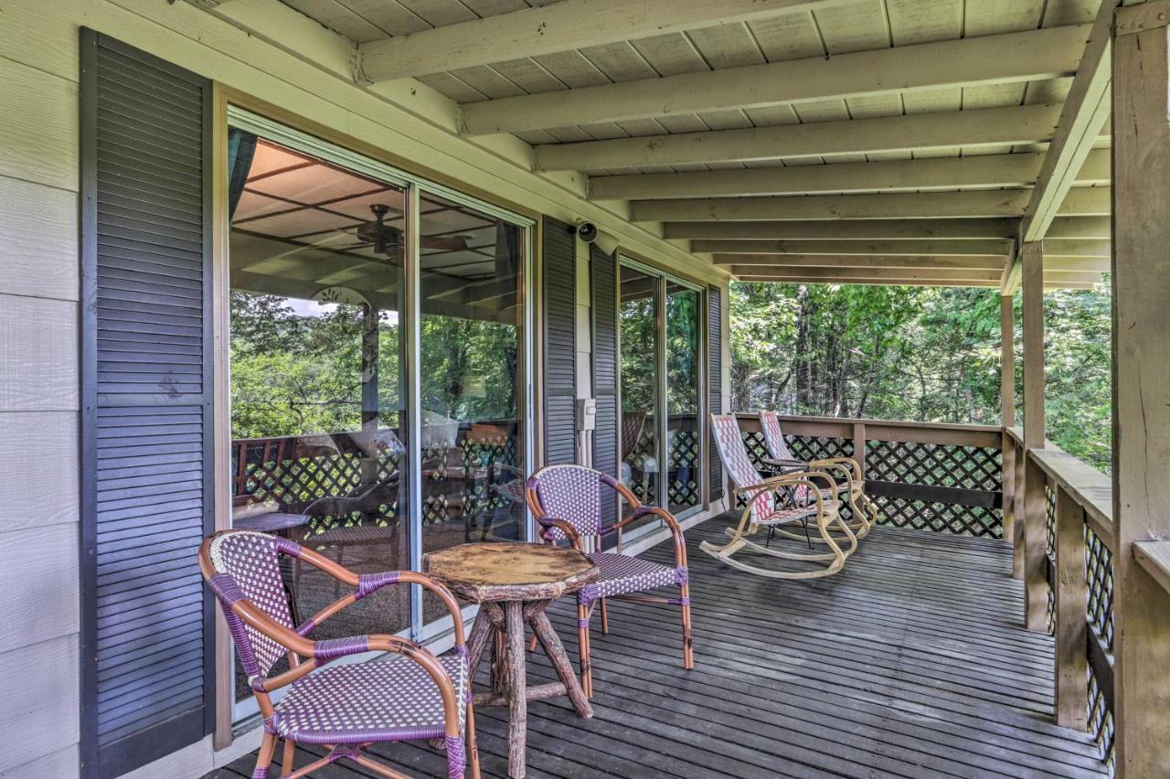 Holiday home Peaceful Pigeon Forge Cabin With Fire Pit! *