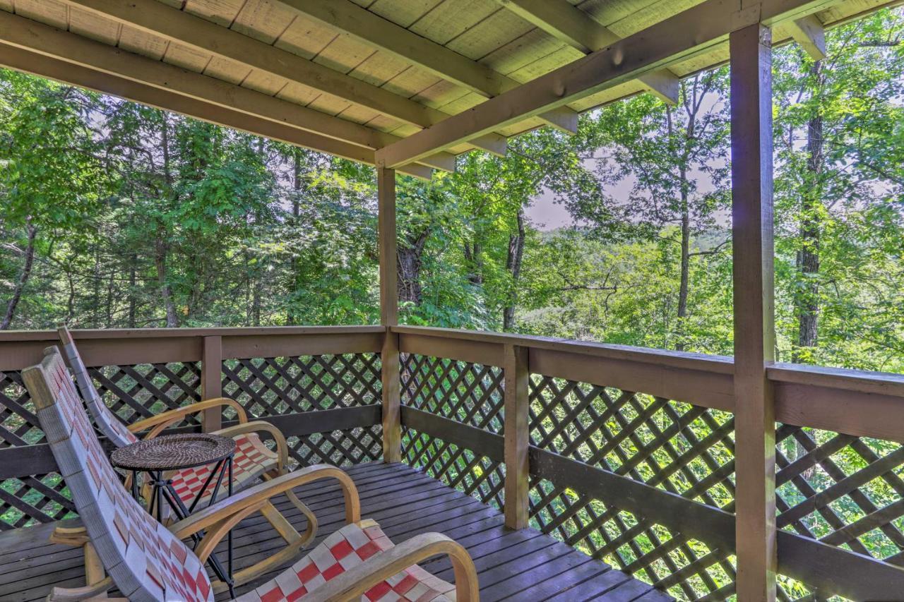 Holiday home Peaceful Pigeon Forge Cabin With Fire Pit! *