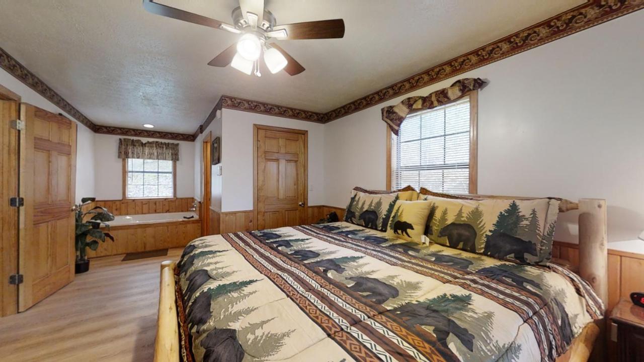 Little Mountain Hideaway