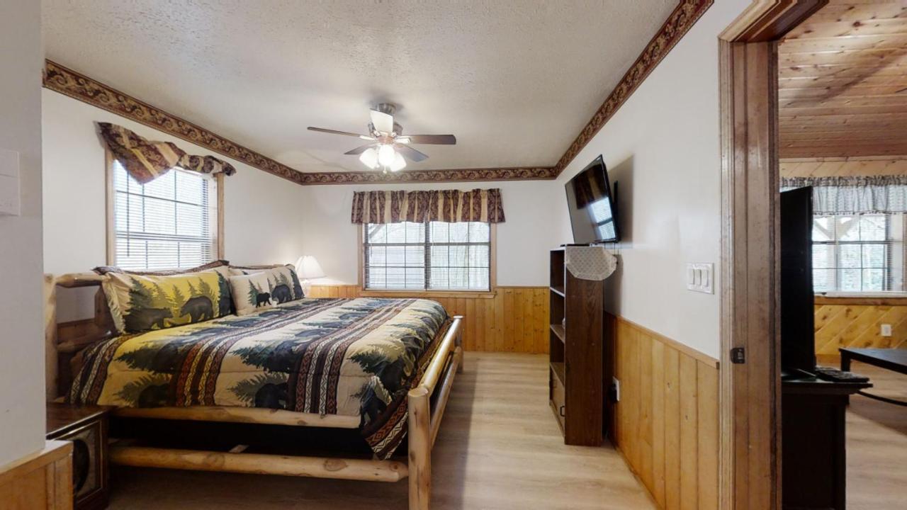 Little Mountain Hideaway Pigeon Forge
