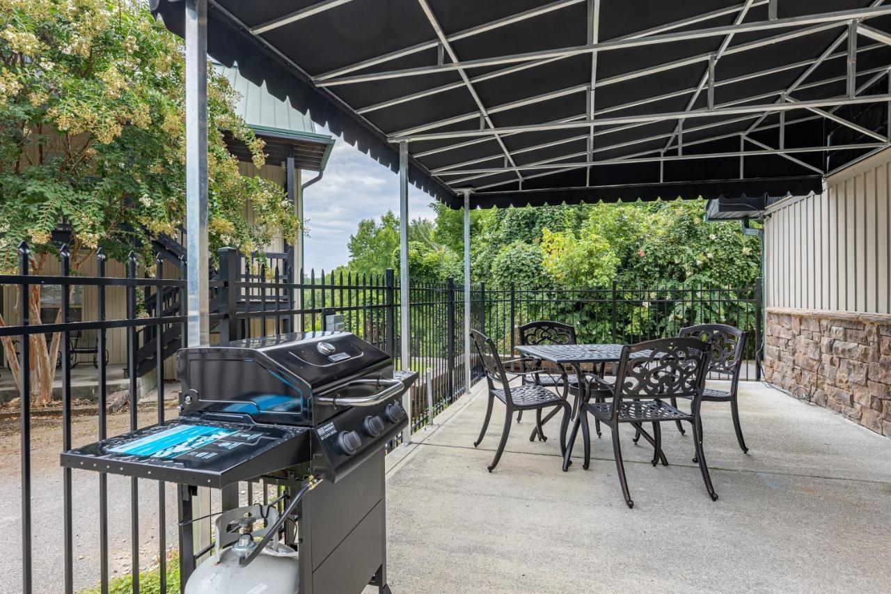 Sweet Surrender Chalet *