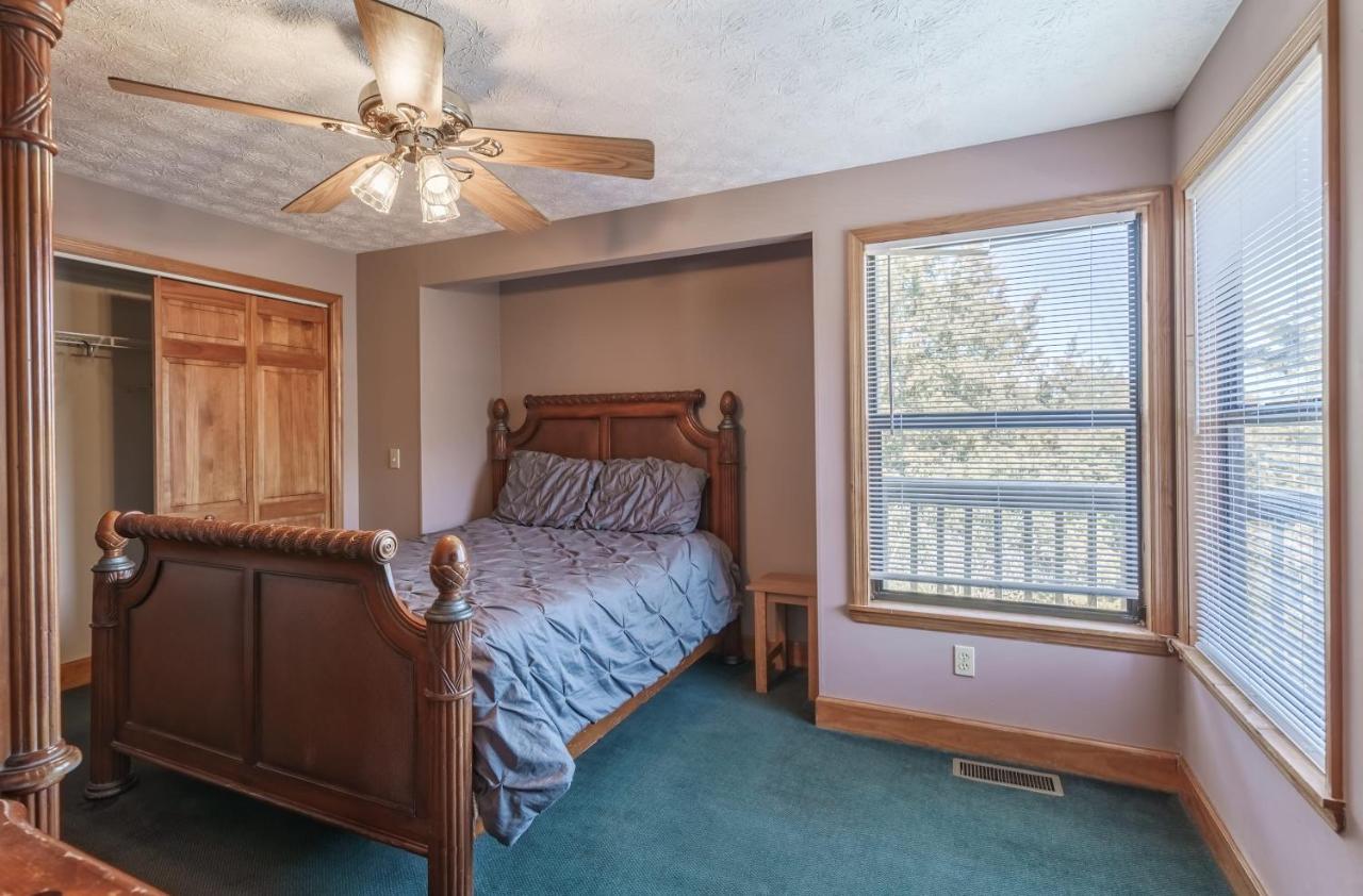 Boone Docks Holiday home Pigeon Forge