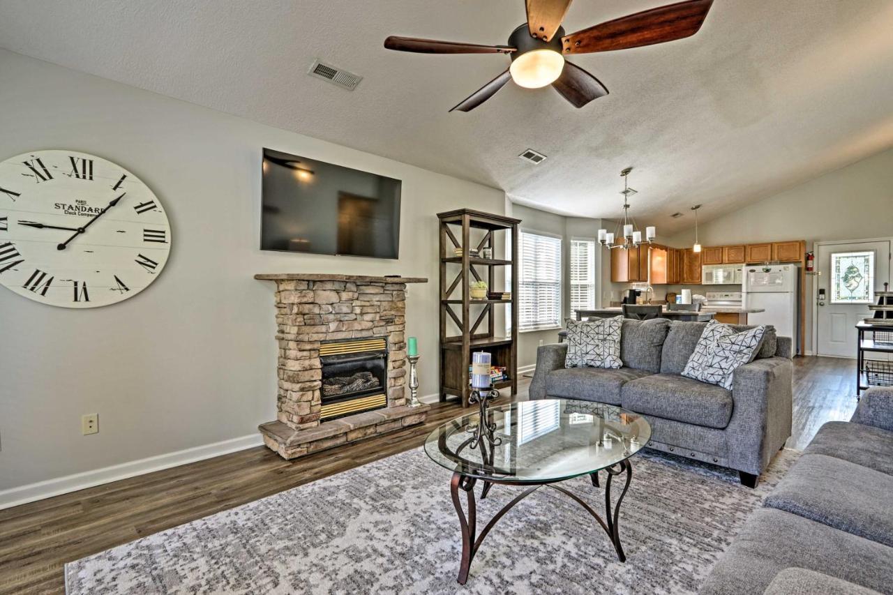 Holiday home River Oarasis In Heart Of Pigeon Forge! Pigeon Forge