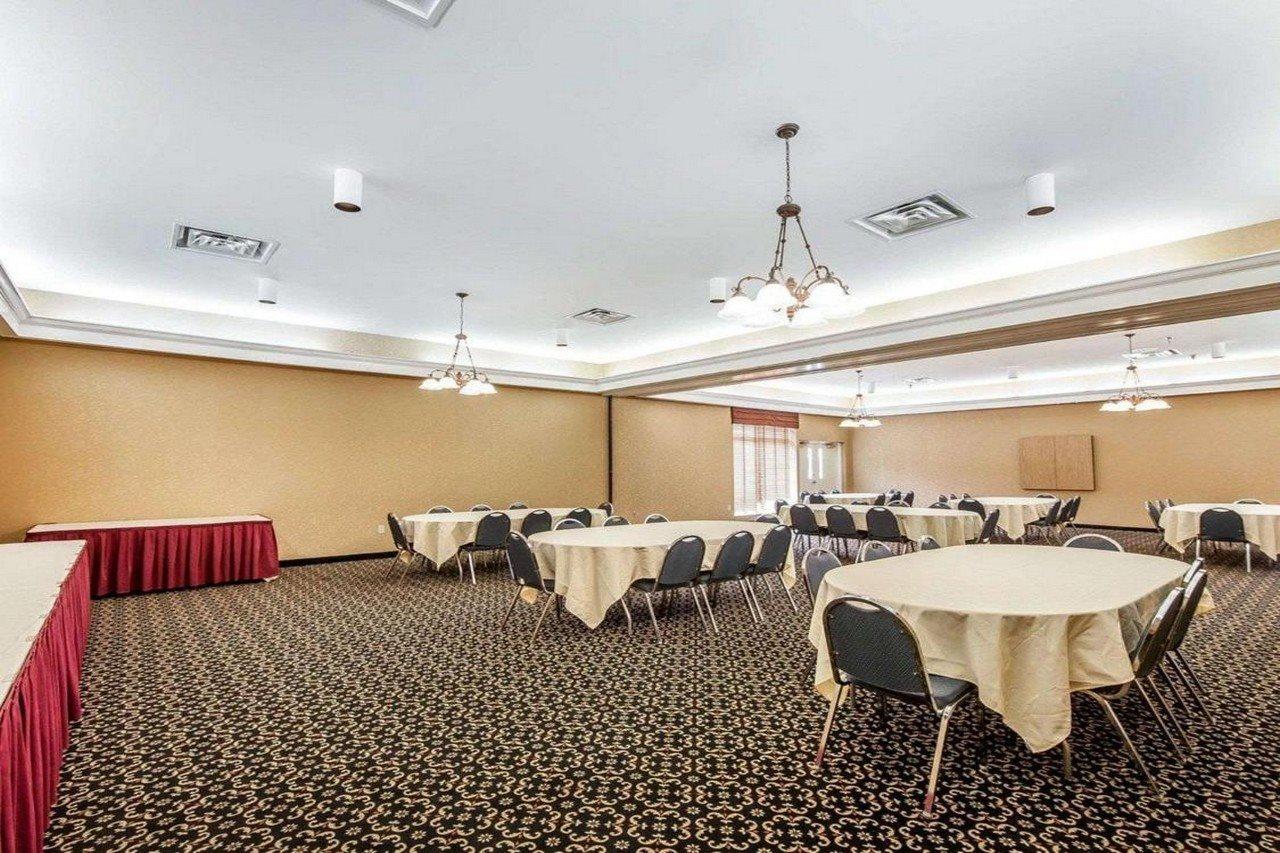 Leconte & Convention Center, Ascend Collection Hotel