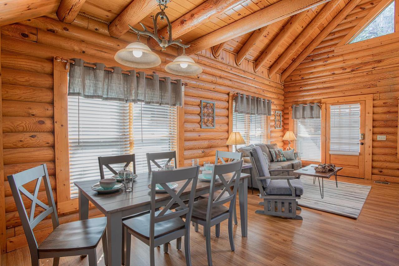 Holiday home Deer Tracks Retreat In Pigeon Forge! Pigeon Forge