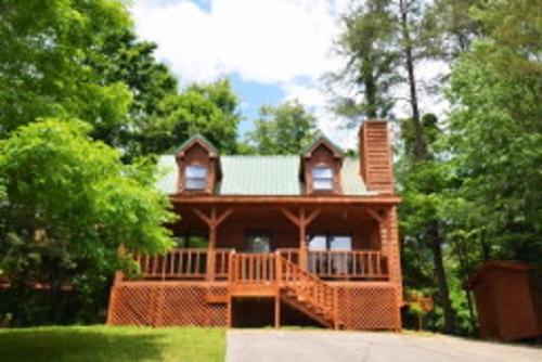 Hartman Hideaway Economy Cabin Pigeon Forge