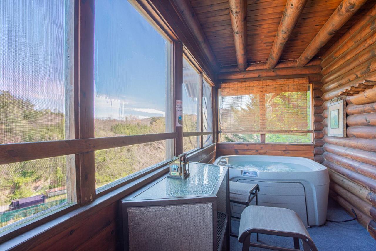 Holiday home Deer Tracks Retreat In Pigeon Forge! Pigeon Forge