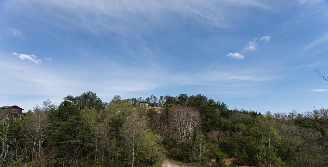 Holiday home Deer Tracks Retreat In Pigeon Forge! Pigeon Forge
