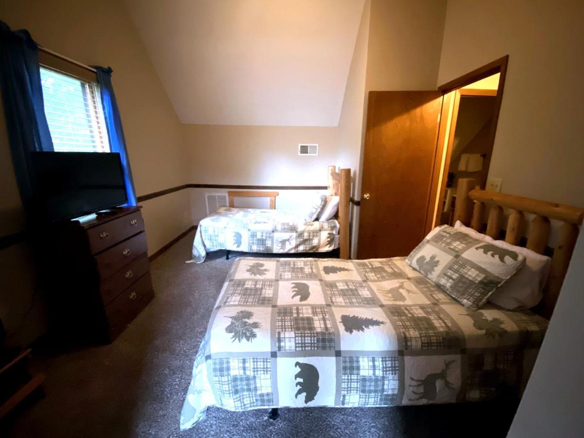 Hartman Hideaway Economy Cabin Holiday home *