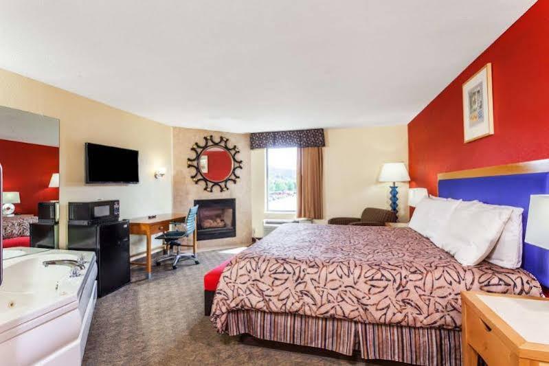 Leblanc Western Signature Collection Hotel 2*