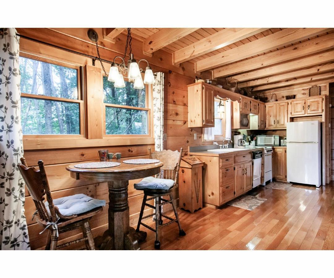 Holiday home Sweet Dreams With Romantic, Hot Tub And Pool Table