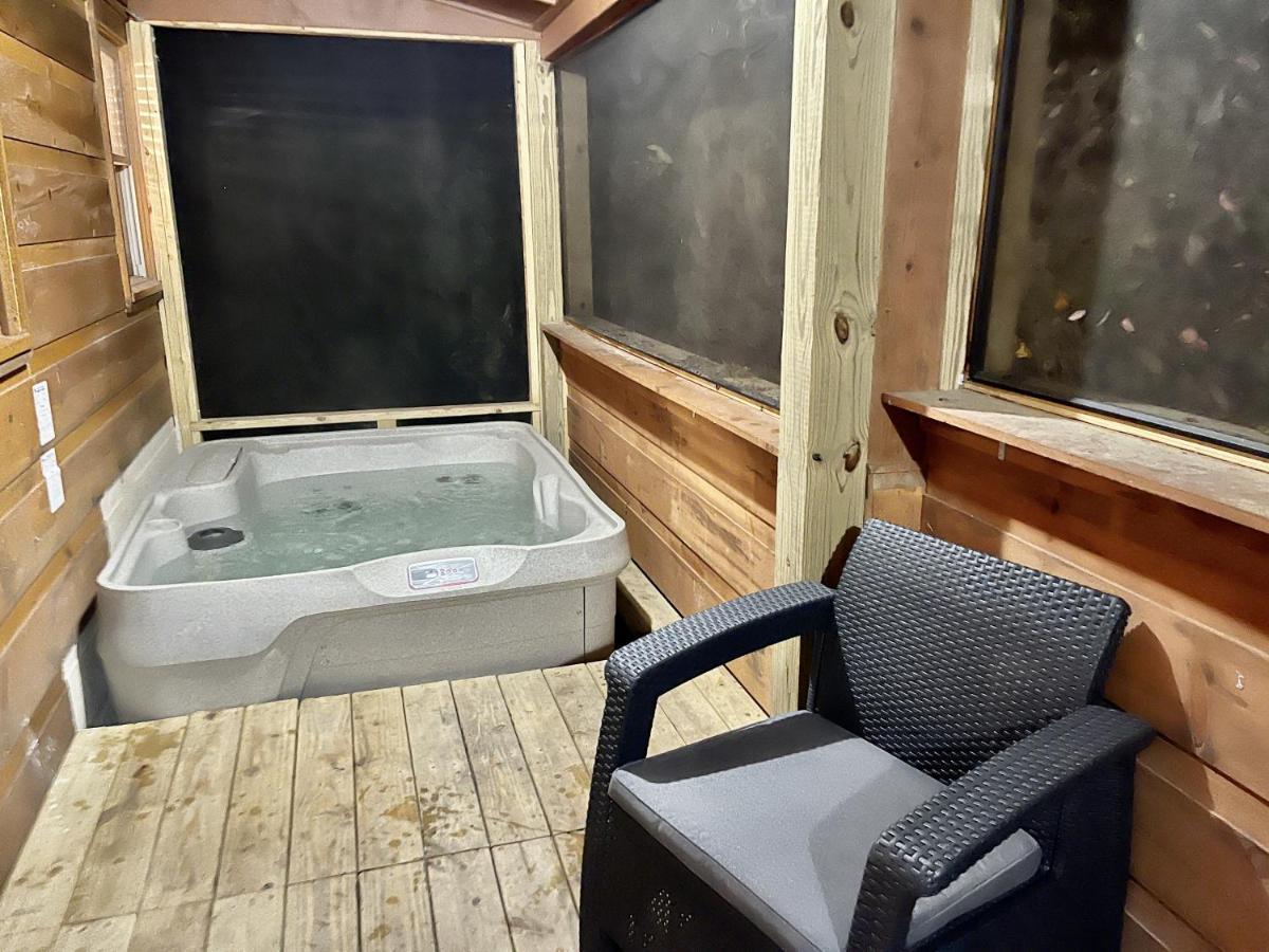 Pleasant Hollow Cabin Holiday home