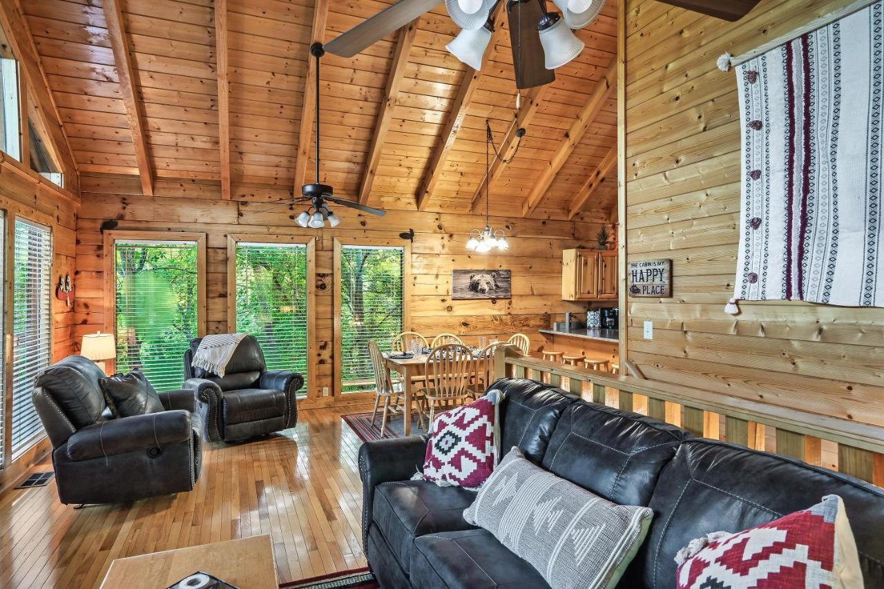 Cozy Log Cabin!! In Heart Of Pf & Close To The Smokies * Pigeon Forge