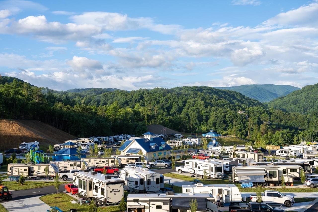 Hotel The At Camp Margaritaville Pigeon Forge