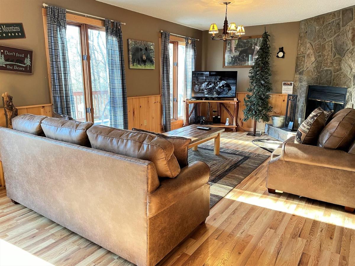 Chalet Wandering Bear Chalet Pigeon Forge