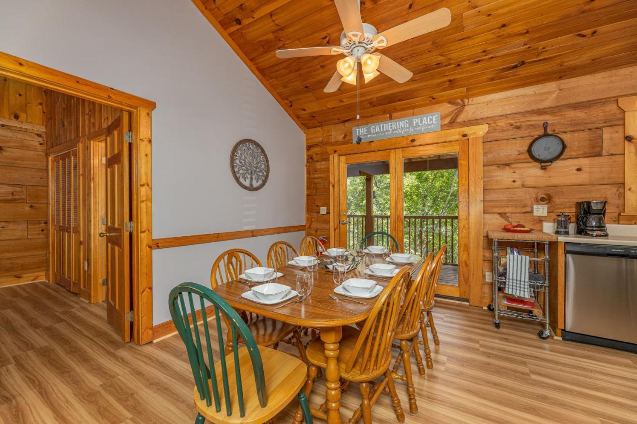 Firefly Hollow - Smoky Mountains - Soaky Mountain Water Park - Sevierville Convention Center Chalet