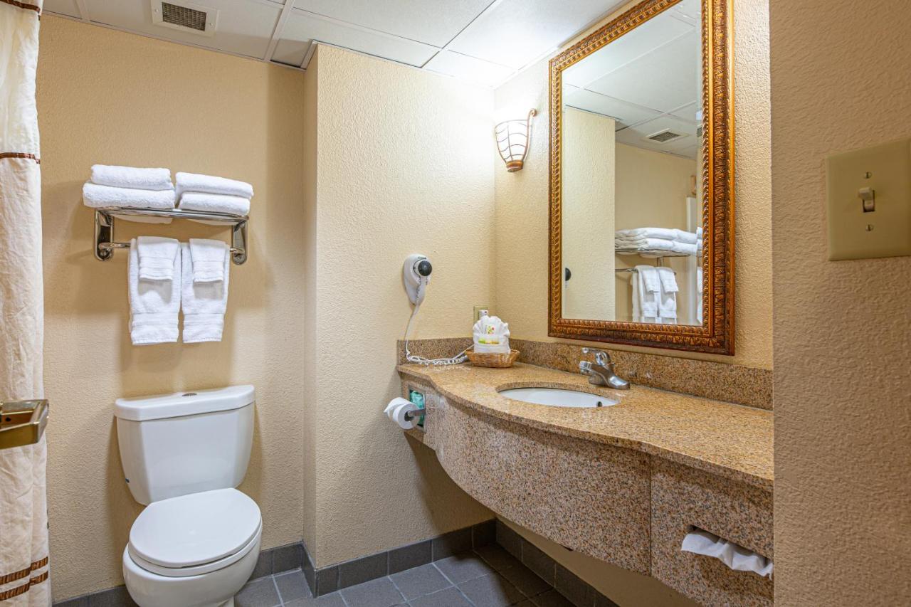 Hotel River Bend - 2*