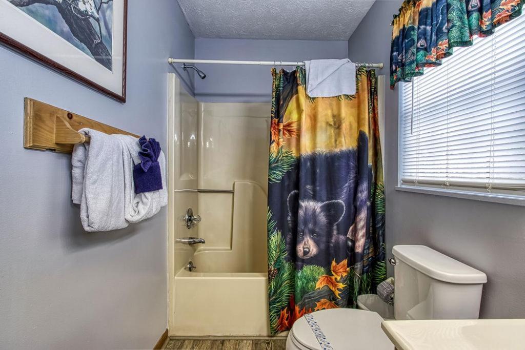 Adalynn's Mountain Retreat-hot Tub, 1089 Of Free Tickets For Each Paid Day, Dollywood And More! *