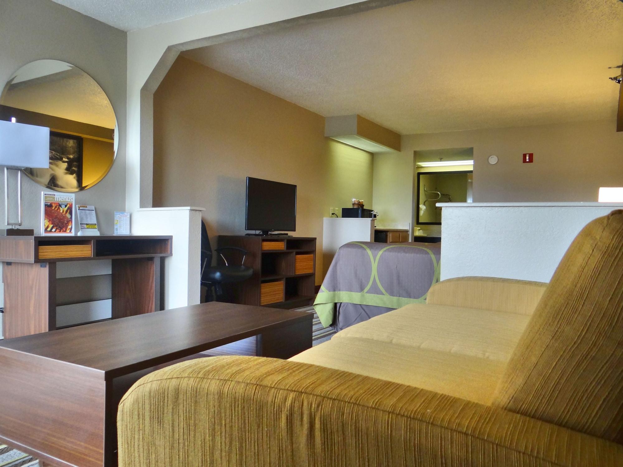 Super 8 By Wyndham Pigeon Forge-emert St Hotel 3*