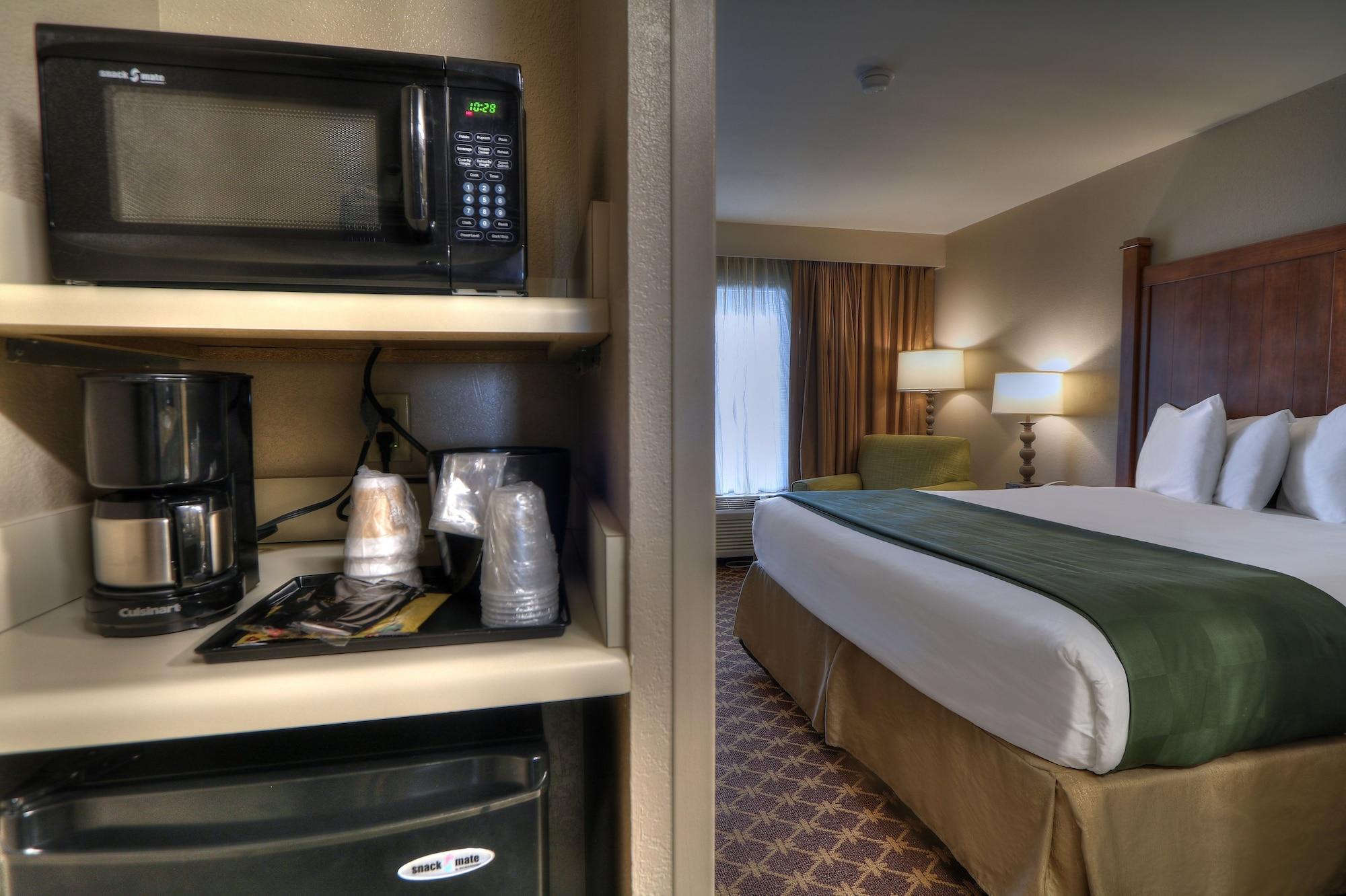 Inn Quality Near The Island