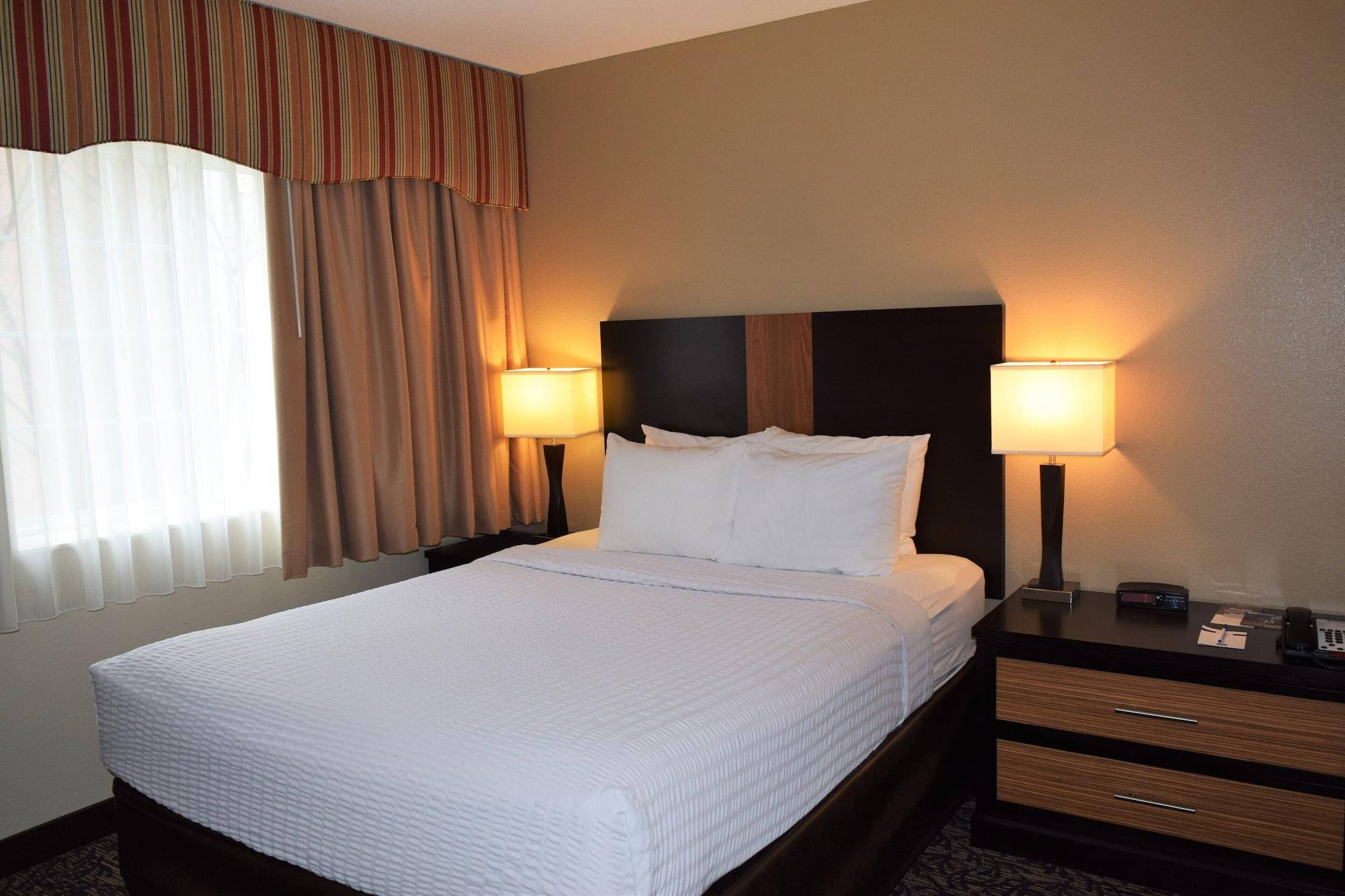 Leconte & Convention Center, Ascend Collection 3*