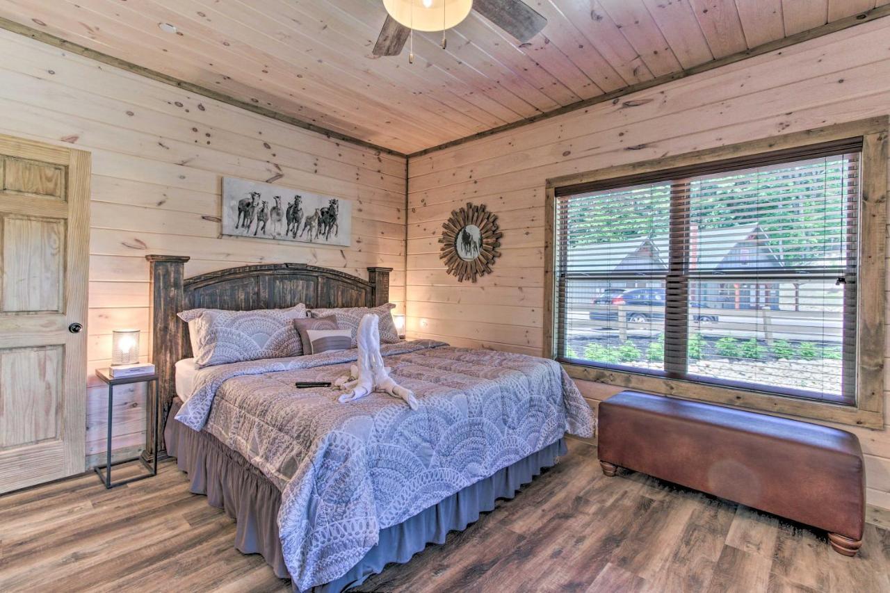 'madison Bear Garden' 7bdr W/hot Tub + Pool Access *