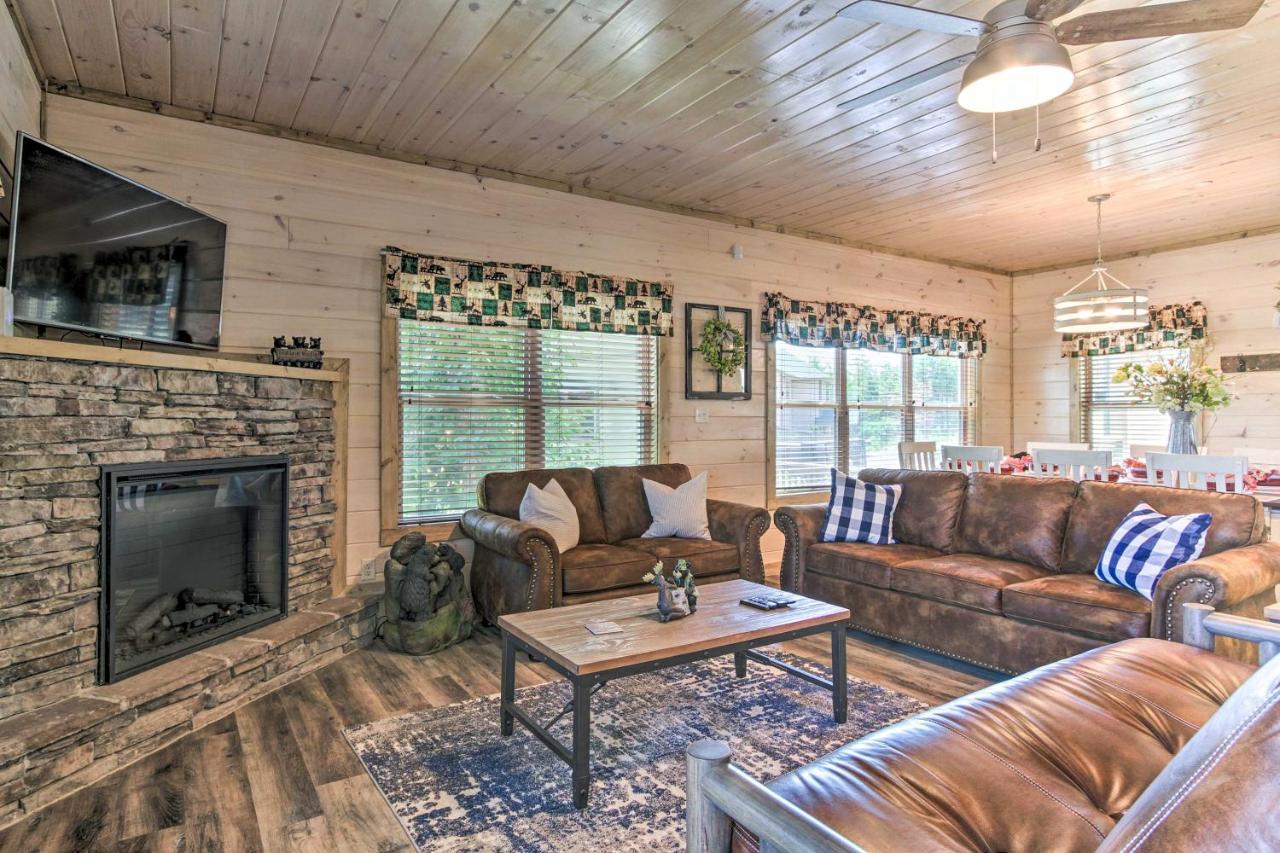 'madison Bear Garden' 7bdr W/hot Tub + Pool Access Holiday home