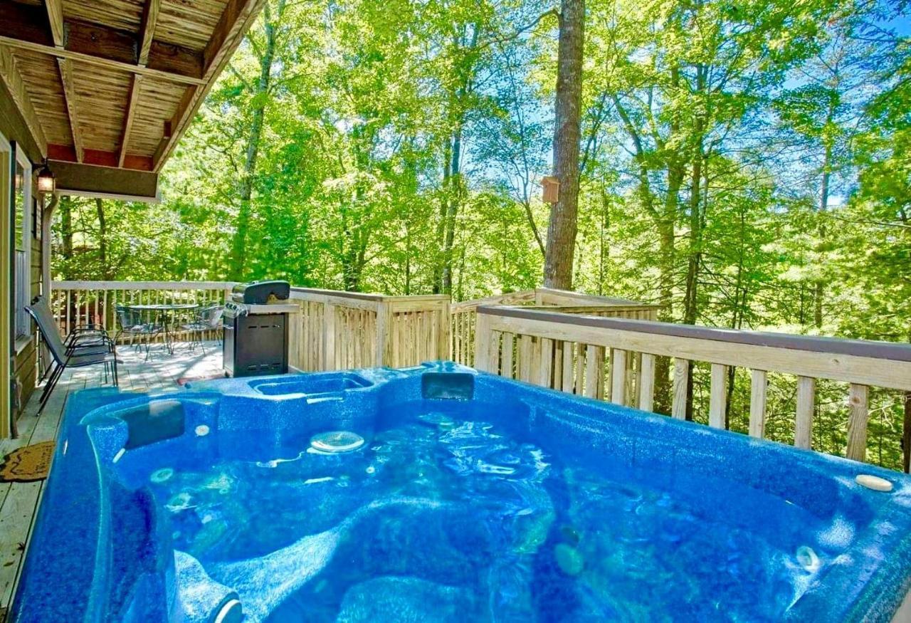 Holiday home Happy Trails, Pool, 1089 Of Free Attraction Tickets For Each Paid Day, Dollywood And Pigeon Forge