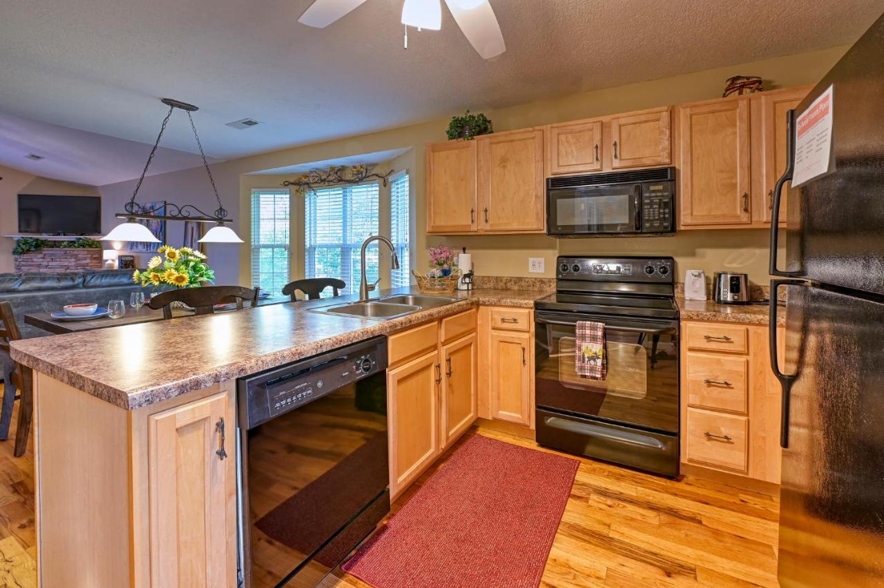 High N Dry-quiet River Access Neighborhood, 1 Mile To Parkway, 5 Miles To Dollywood! * Pigeon Forge