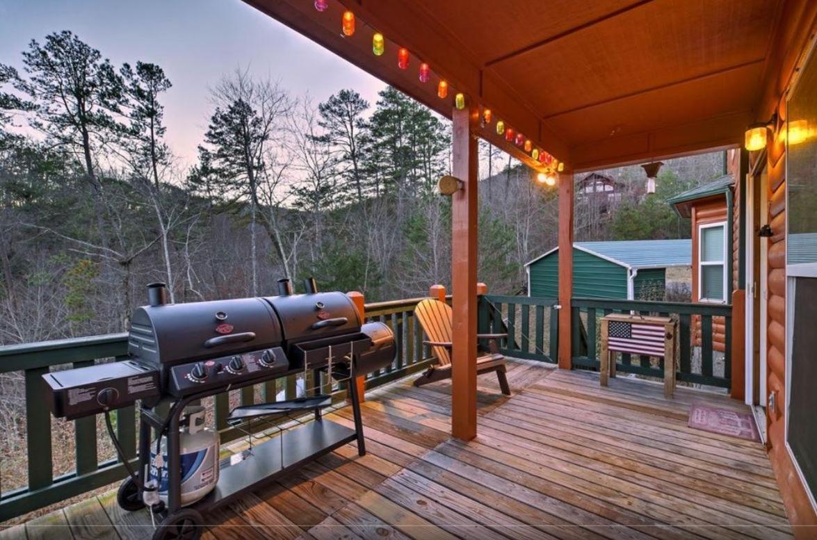 Smoky's Bliss * Pigeon Forge