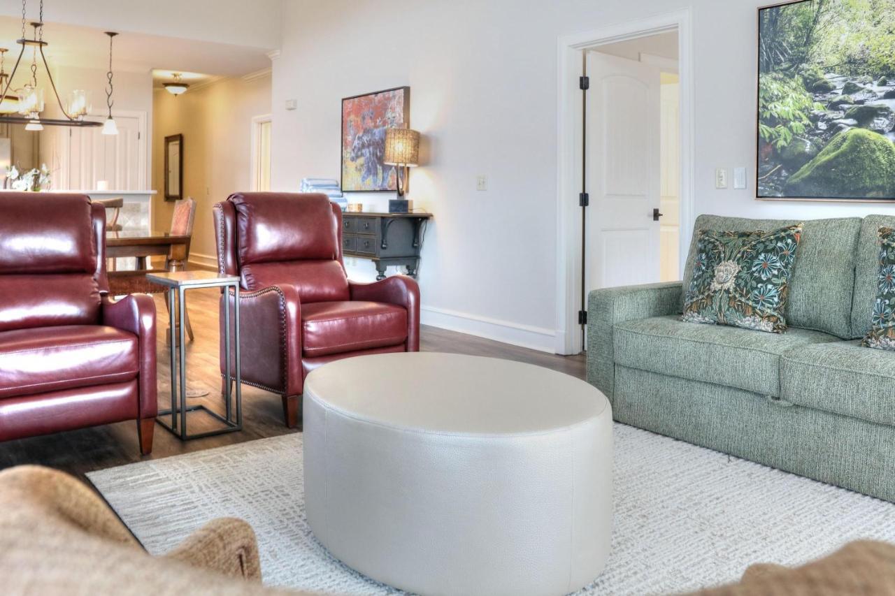 Hotel Riverstone &
