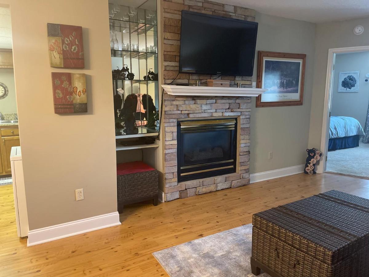 River Place #605 2bd Holiday home *