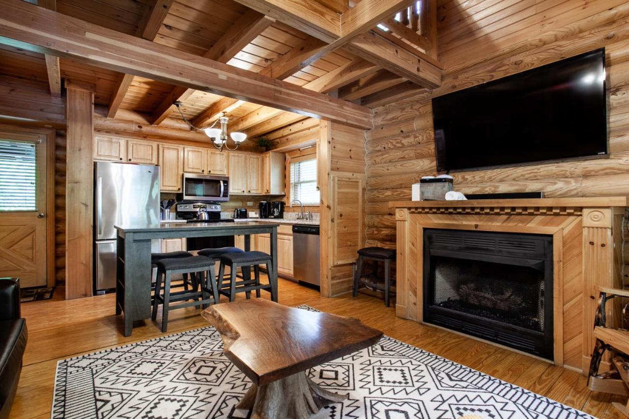The Alpenhaus Hot Tub Game And Fireplace Holiday home