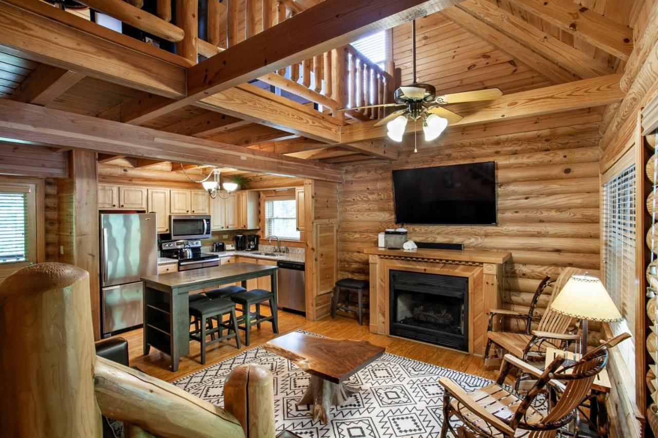 The Alpenhaus Hot Tub Game And Fireplace Holiday home