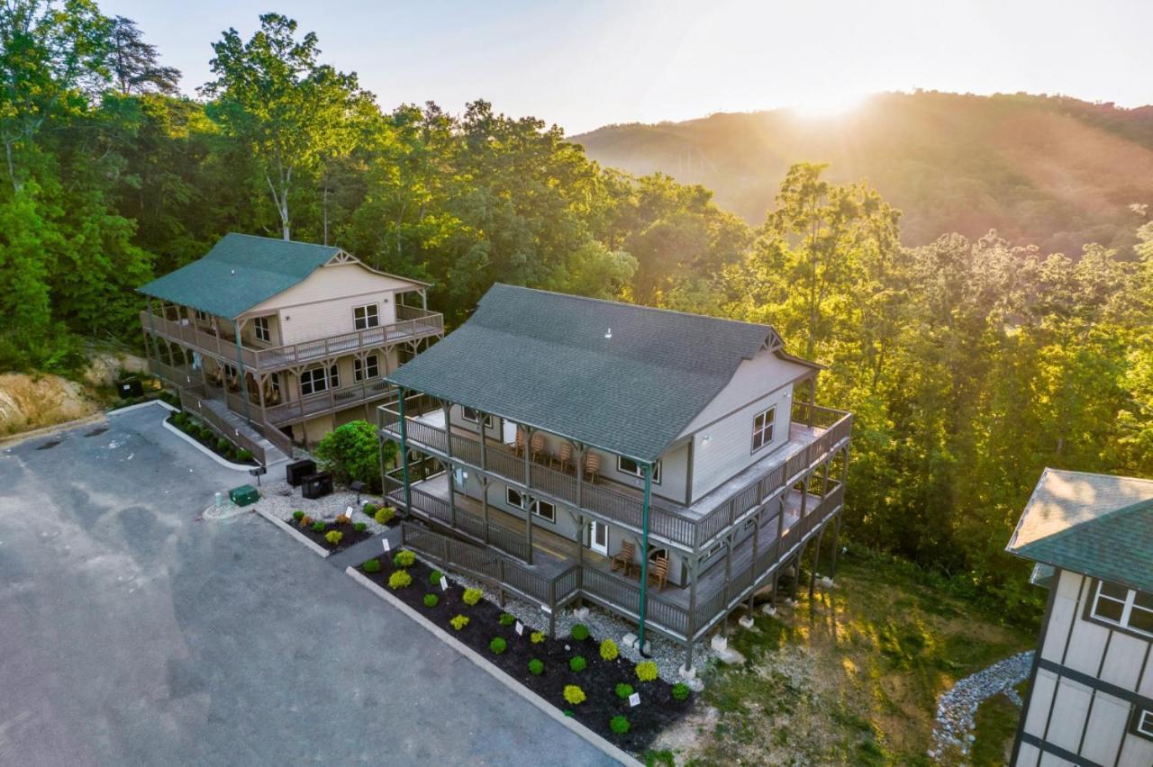 Spring Sale! 6br,theater,hottub,game,pet Friendly Pigeon Forge
